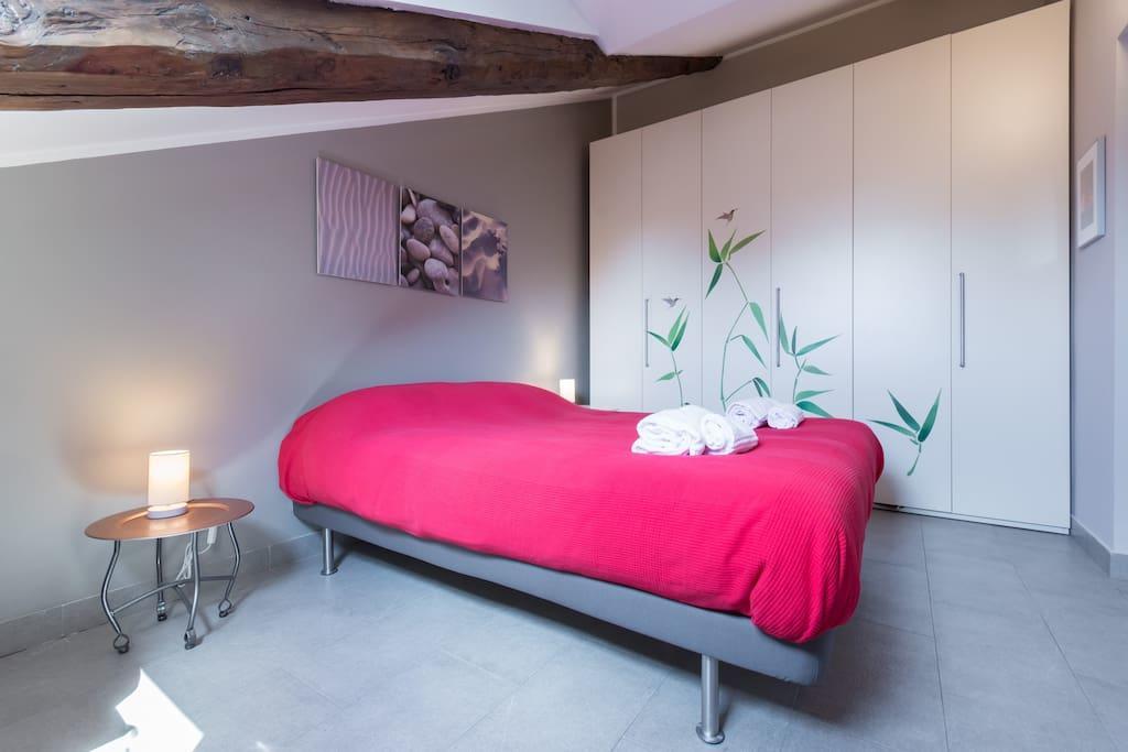 Accogliente Mansarda A Porta Nuova Apartman Torino Kültér fotó